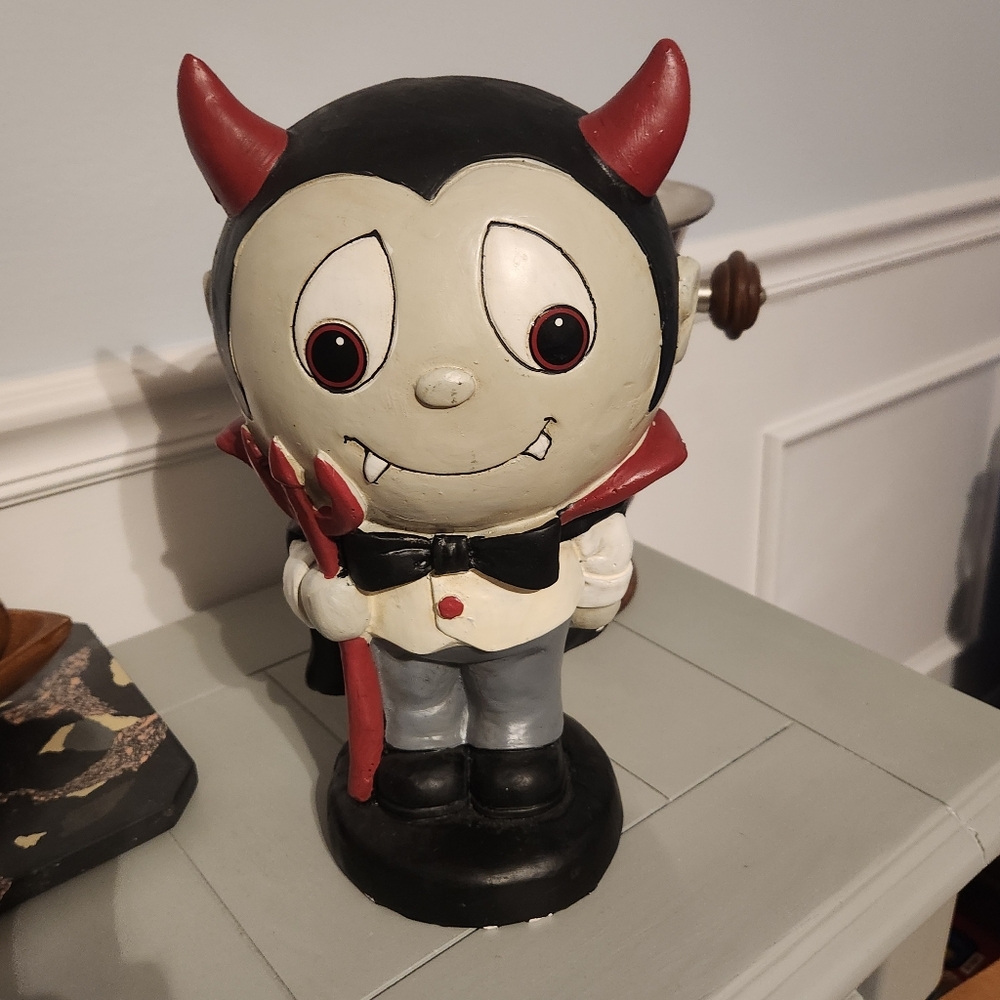 Devil Vampire Halloween Heavy Figure Decoration